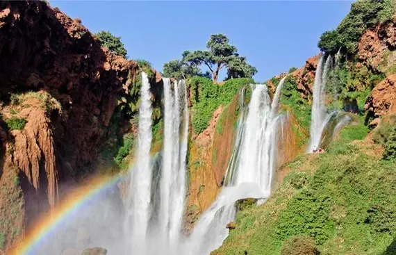 Excursion Ouzoud depuis Marrakech avec Taxi Arganier